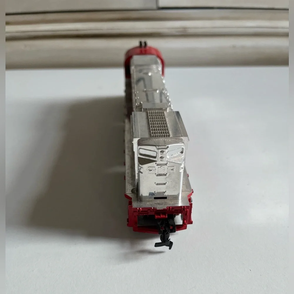 Vintage Tyco Locomotive electric model train Silver Street #4301
